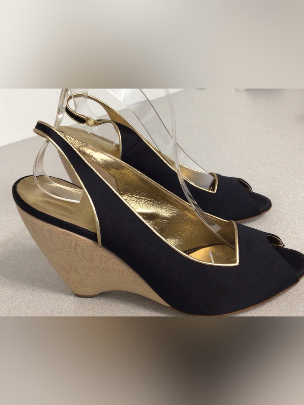 SEBASTIAN MILANO ( ITALY) Black Satin Wedge Sandals Gold Trim PEEP TOE Sz 40 EUC